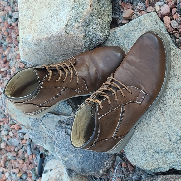 Steve Madden Other - Steve Madden Clover Vegan Brown Lace Up Chukka Boots 10